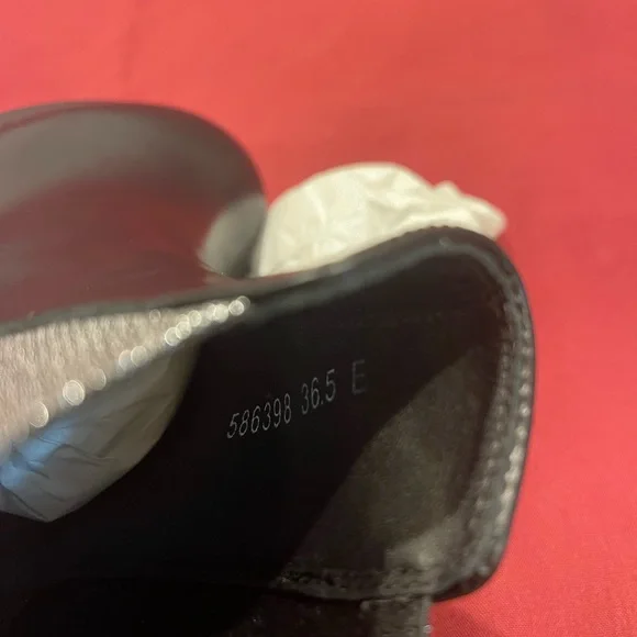 Alexander McQueen Black and Silver Leather Women's Boots - Picture 7 of 8